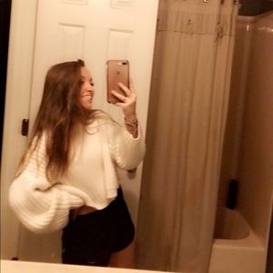 Meet your Posher, Logan